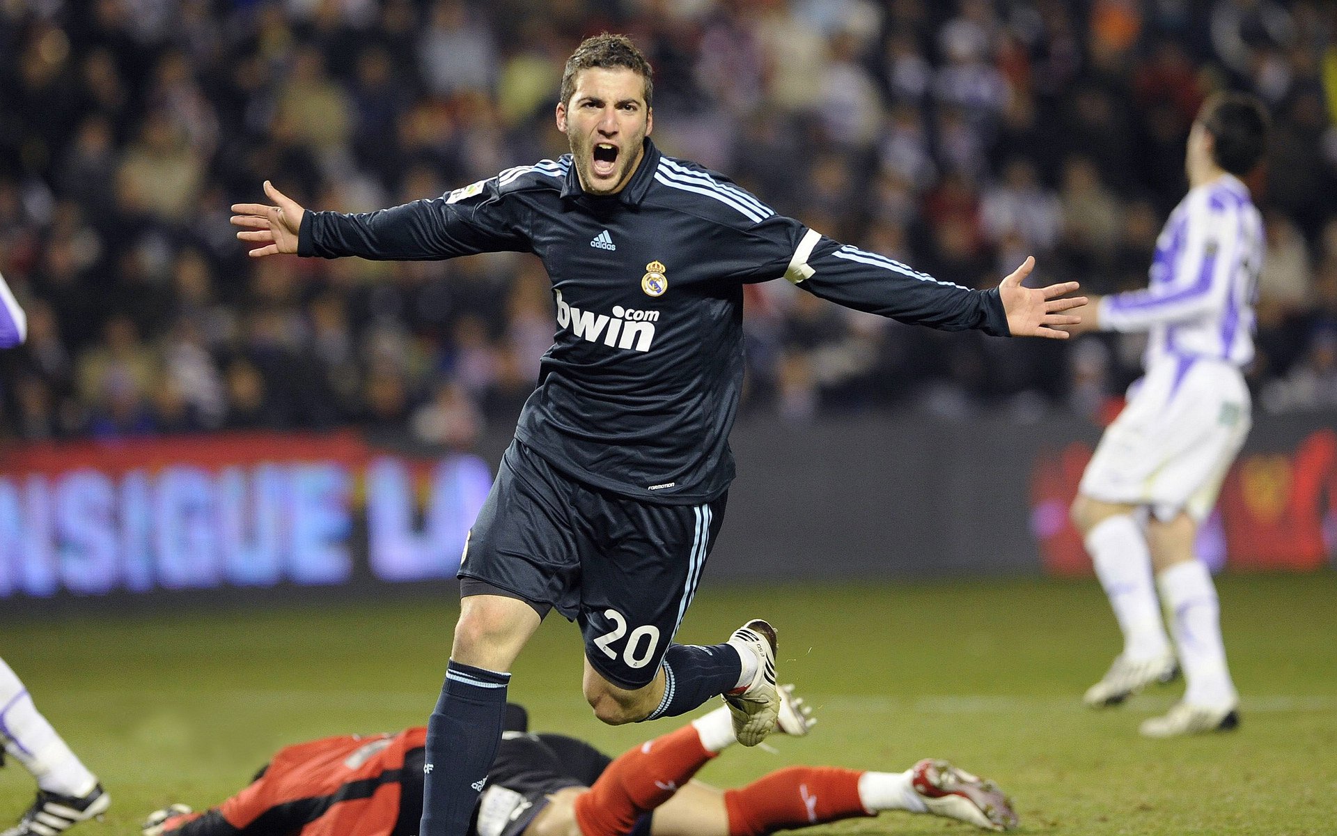 开云体育2026-步行者硬仗取胜猛龙,文班亚马成为关键先生,一个非典型新秀的破局之战 第2张 开云体育2026-步行者硬仗取胜猛龙,文班亚马成为关键先生,一个非典型新秀的破局之战 第2张